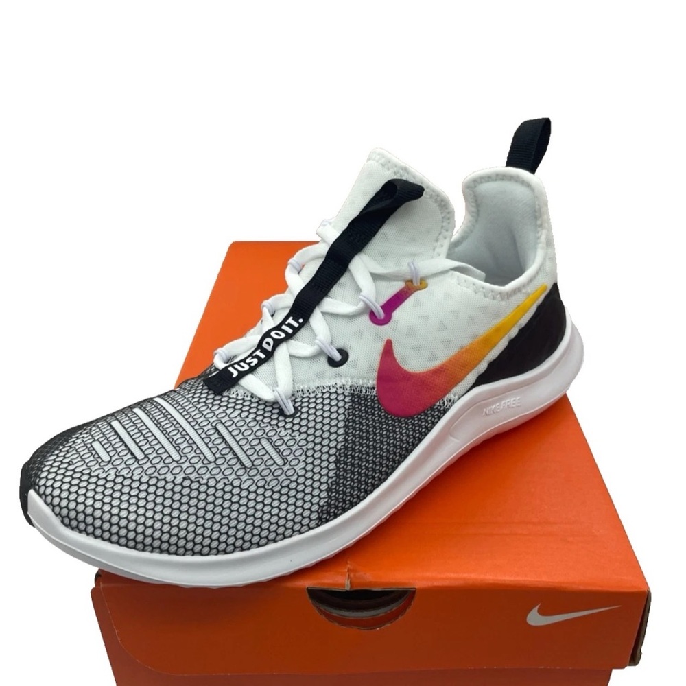 Nike Free TR 8 women’s shoe